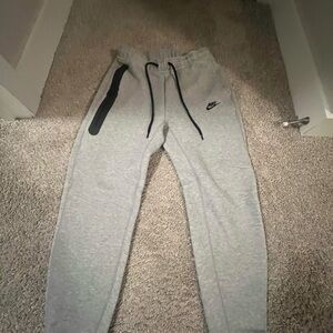 Nike tech pants men medium